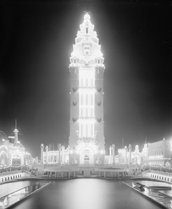 Dreamland de noche, Coney Island, Nueva York, c.1905 (foto en blanco y negro)