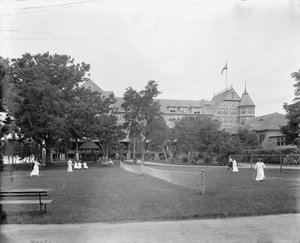 Manhasset, tenis en Manhanset House, Shelter Island, N.Y., c.1904 de Detroit Publishing Co.
