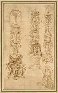 Estudios de tres candelabros