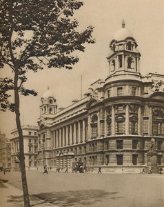 El Cerebro de la Defensa: Oficina de Guerra Británica en Whitehall, c1935 de Donald McLeish