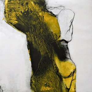 Figura amarilla abstracta de Doris Schmitz