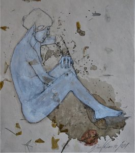 Figura azul contemplativa de Doris Schmitz