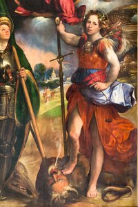 Virgen con el Niño Jesús y San Jorge y San Miguel Arcángel, detalle de 2384617, c.1518 (óleo sobre tabla) de Dosso Dossi