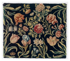 Biombo con paneles de tapiz floral, fabricado en Holanda o posiblemente en Soho, Inglaterra