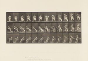 Placa 420. Aseo; levantándose de la silla y poniéndose la ropa, 1885 de Eadweard Muybridge