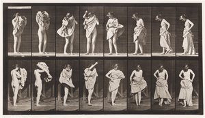 Placa 425. Aseo, Poniéndose el Vestido y Girando, 1872-1885 de Eadweard Muybridge