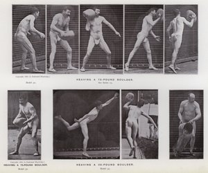 La figura humana en movimiento: Levantando una roca de 75 libras; Levantando una roca de 20 libras de Eadweard Muybridge