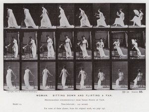 La figura humana en movimiento: Mujer, sentándose y agitando un abanico de Eadweard Muybridge