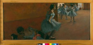 Bailarinas subiendo una escalera
