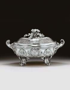 Sopera Luis XV, tapa y forro de Edme Pierre Balzac
