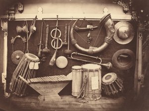Naturaleza muerta de instrumentos musicales, c. 1863 de Edmond Lebel