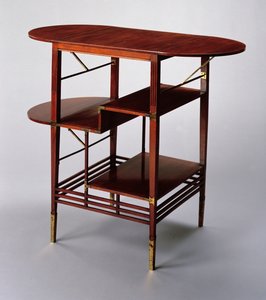 Mesa auxiliar, c.1872
