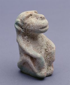 Estatuilla de babuino, del Templo de Hierakonpolis, Depósito Principal, Periodo Dinástico Temprano, 1ª-2ª Dinastía