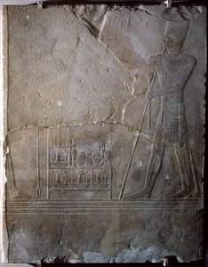 Relieve que representa a Mentuhotep III (c.2004-c.1992 a.C.) dedicando ofrendas, Reino Medio, c.1982-1970 a.C.