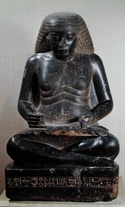 Amenhotep, hijo de Hapu, sentado con las piernas cruzadas, del Templo de Amón, Karnak, c.1391-53 a.C.