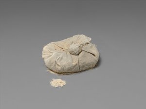Bolsa de natrón del alijo de embalsamamiento de Tutankamón, c.1336-27 a.C. (lino, natrón)