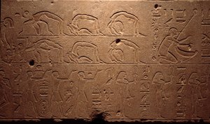 Antigüedad egipcia: detalle de un fresco grabado que representa bailarines, contorsionistas y músicos. Período de la Reina Hatshepsut, XVIII dinastía. Luxor, Museo de Arte Egipcio de Egyptian 18th Dynasty