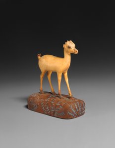 Gacela, c. 1390-1353 a.C. (marfil de elefante, madera, incrustación de pigmento azul) de Egyptian 18th Dynasty