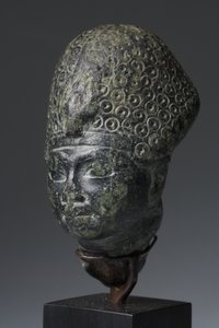 Cabeza de Amenhotep III, Nuevo Reino (esteatita verde)
