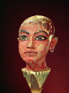 Cabeza del niño rey emergiendo de una flor de loto, de la tumba de Tutankamón (c.1370-1352 a.C.) Reino Nuevo