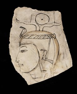 Ostracon con retrato del faraón Amenhotep I, venerado mecenas de los artesanos de Deir el Medina ...