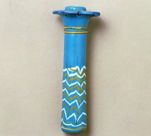 Frasco de kohl en forma de columna de palma, de Amarna, Nuevo Reino (detalle)