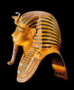 La máscara dorada de Tutankamón. Alrededor de 1340 a.C. De la tumba de Tutankamón, Valle de los Reyes, Deir el Bahari. El Cairo. Museo Egipcio de Egyptian 18th Dynasty