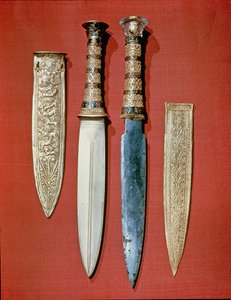 Las dos dagas del rey, de la tumba de Tutankamón (c.1370-52 a.C.) Nuevo Reino
