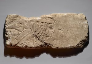 Relieve de una mujer, posiblemente de Tell el-Amarna, Nuevo Reino, c.1353-1336 a.C.