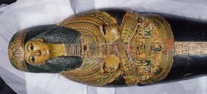 Tapa interior de la momia de Nesyamun, posiblemente encontrado en Deir El-Bahri, Nuevo Reino, c.1100 a.C. (detalle)