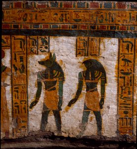 Antigüedad egipcia: los genios funerarios Douamoutef y Kebehsenouf (o Qebehsenouf). Decoración del sarcófago antropoide del escriba Butehamon, dinastía XXI (1085-935 a.C.). Museo de Egipto en Turín
