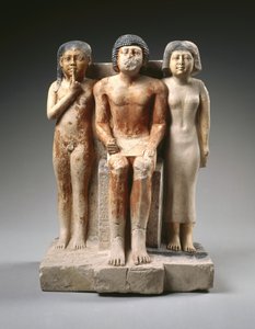 Estatua de Nykara y su familia, finales de la 5ª dinastía, Reino Antiguo, c. 2455-2350 a.C. (piedra caliza pintada) de Egyptian 5th Dynasty