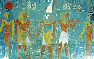 Valle de los Reyes, Tumba de Horemheb Faraón ante Osiris, Isis, Ma