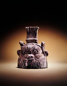 Campana en forma de Bes de Egyptian Ptolemaic Period