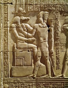 Relieve de Sobek y Ptolomeo VI Filométor (180-45 a.C.)