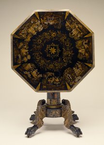 Mesa basculante de Eliza Anthony