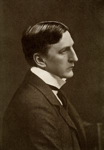 Alfred Edward Woodley Mason, autor británico, 1910 de Elliott and Fry