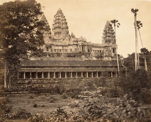 Fachada Norte de la Gran Pagoda, 1866 de Emile Gsell