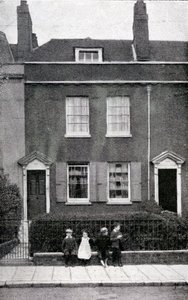 387, Commercial Road, Portsmouth, Hampshire, lugar de nacimiento de Charles Dickens el 7 de febrero de 1812, c.1900 de English Photographer