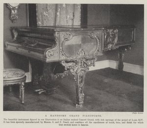 Un hermoso piano de cola de English Photographer