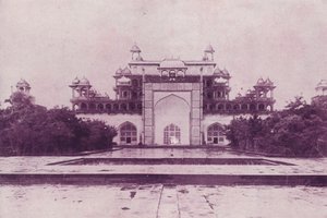 Tumba de Akbar, Agra