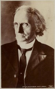Alexander Maclaren (1826-1910), ministro no conformista inglés de origen escocés de English Photographer
