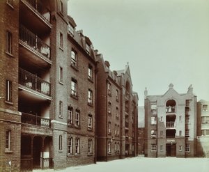 Borough Road Estate: viviendas residenciales, Londres de English Photographer