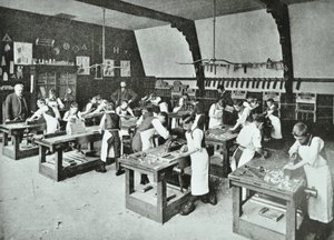 Clase de carpintería, 1896 de English Photographer