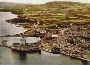 Castillo de Carrickfergus, condado de Antrim (foto en color)