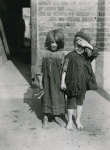 Pobreza infantil, Londres de English Photographer