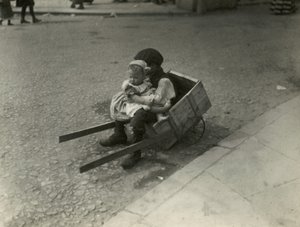 Pobreza infantil, Londres de English Photographer