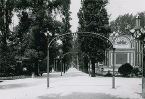 Jardines Cremorne, Londres: Paseo Central de English Photographer