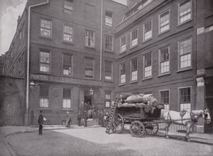 Casa del Dr. Johnson, Gough Square, Fleet Street de English Photographer