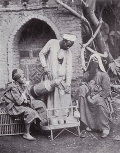 Egipto: Sirviendo Café Turco en las Calles de El Cairo de English Photographer